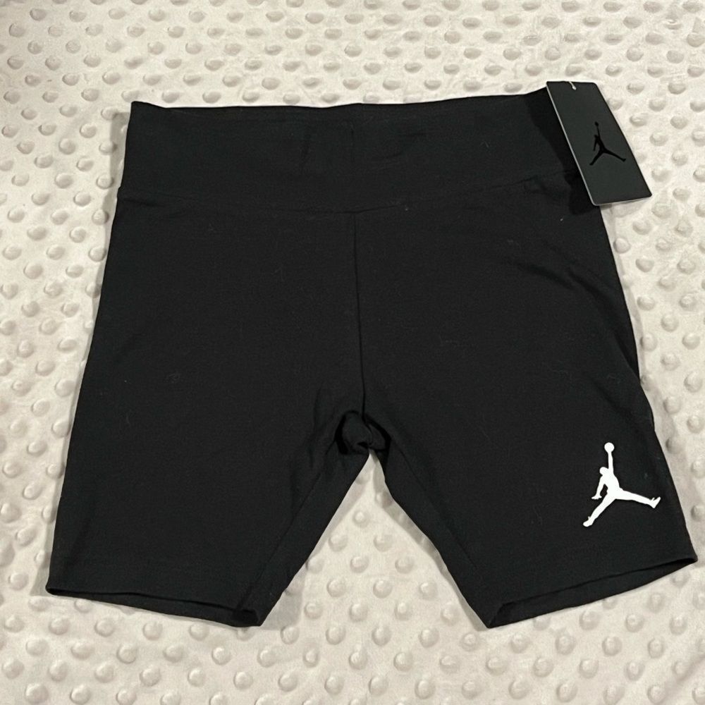 Jordan Big Kids' (Girls') Bike Shorts NWT medium